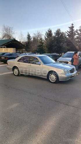 Mercedes E 270 2001, 520,000 km - 2.7 l - Bakı
