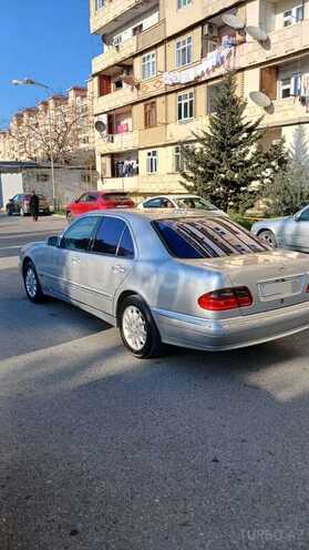 Mercedes E 270 2001, 520,000 km - 2.7 l - Bakı