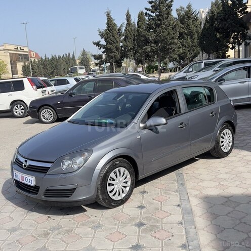 Opel Astra 2004, 242,111 km - 1.4 l - Sumqayıt