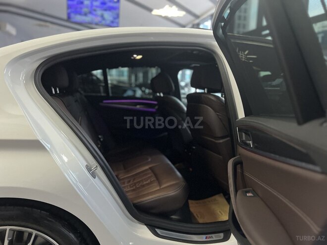 BMW 520 2023, 26,000 km - 2.0 l - Bakı