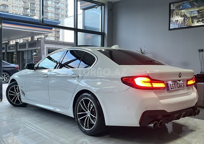 BMW 520 2023, 26,000 km - 2.0 l - Bakı