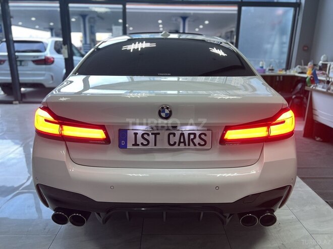 BMW 520 2023, 26,000 km - 2.0 l - Bakı