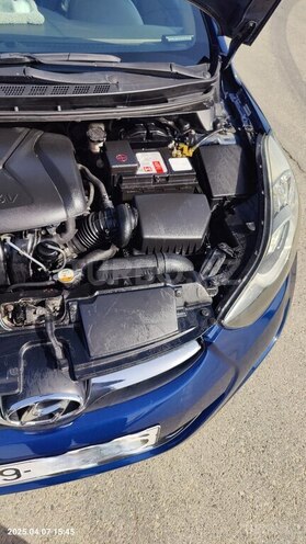 Hyundai Elantra 2013, 284,625 km - 1.8 л - Bakı