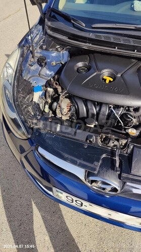Hyundai Elantra 2013, 284,625 km - 1.8 л - Bakı