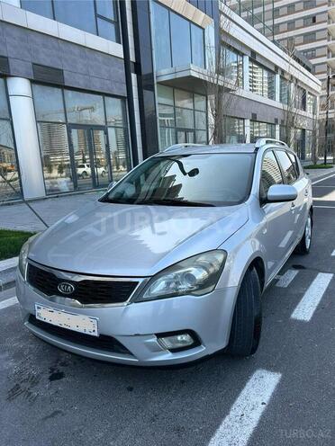 Kia Ceed 2010, 301,500 km - 1.6 л - Bakı