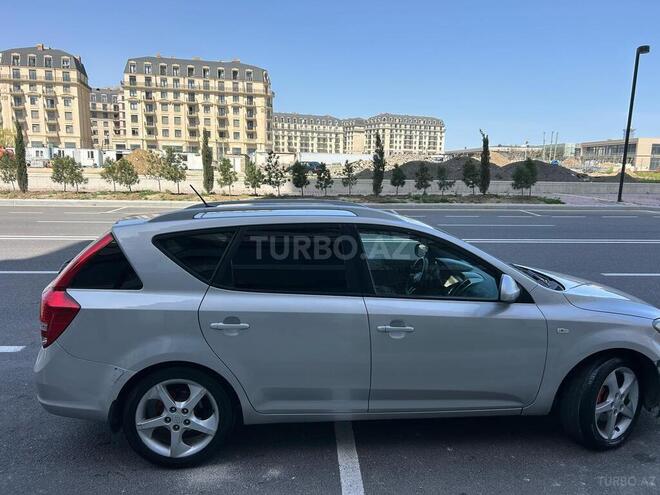 Kia Ceed 2010, 301,500 km - 1.6 л - Bakı