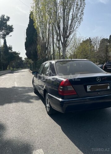 Mercedes C 180 1995, 435,457 km - 1.8 l - Bakı
