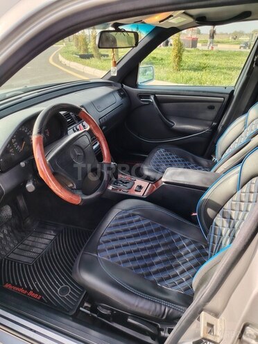 Mercedes C 240 1998, 433,000 km - 2.4 l - Neftçala