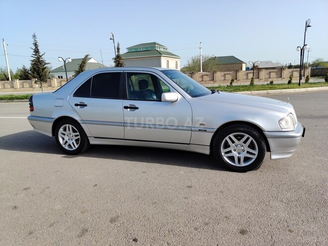 Mercedes C 240 1998, 433,000 km - 2.4 l - Neftçala