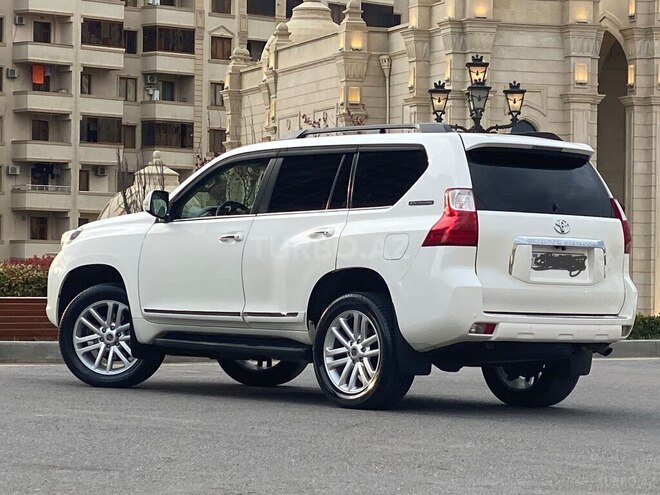 Toyota Land Cruiser Prado 2012, 185,000 km - 2.7 л - Bakı