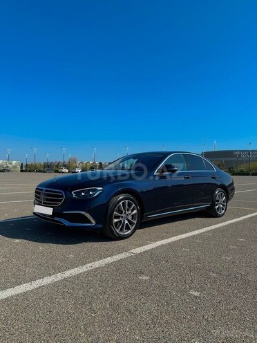 Mercedes E 300 e 4MATIC 2022, 23,000 km - 2.0 л - Bakı