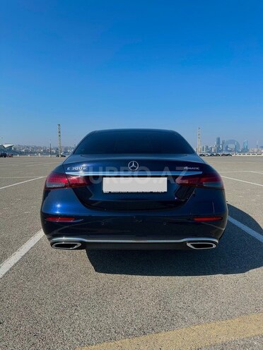 Mercedes E 300 e 4MATIC 2022, 23,000 km - 2.0 л - Bakı