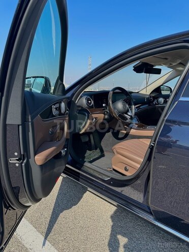 Mercedes E 300 e 4MATIC 2022, 23,000 km - 2.0 л - Bakı