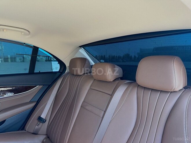 Mercedes E 300 e 4MATIC 2022, 23,000 km - 2.0 л - Bakı