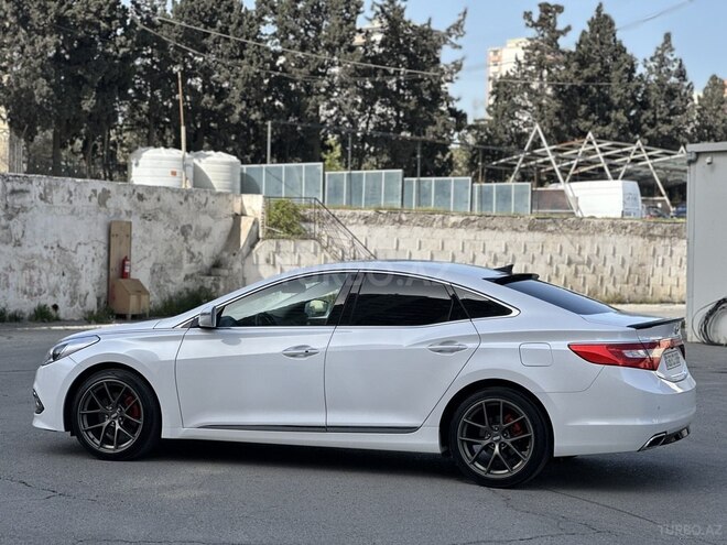 Hyundai Grandeur 2015, 212,000 km - 2.2 л - Tovuz
