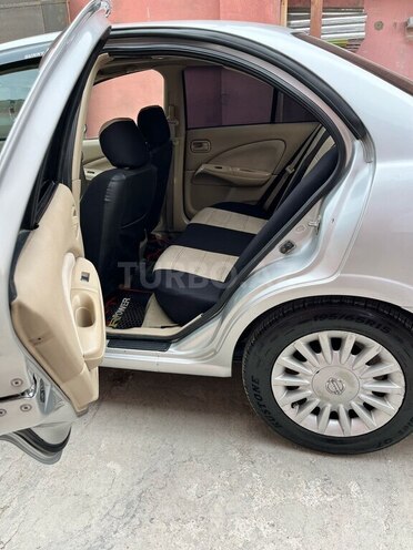Nissan Sunny 2005, 322,000 km - 1.6 л - Sumqayıt