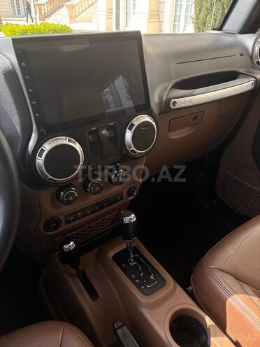 Jeep Wrangler 2017, 69,000 km - 3.6 l - Bakı