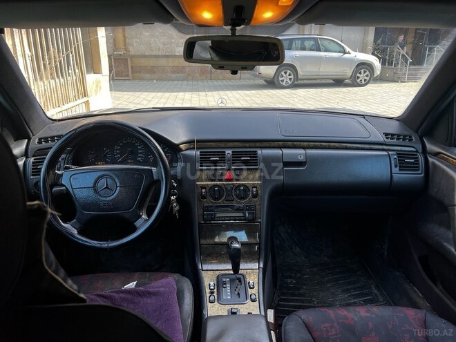 Mercedes E 230 1995, 429,781 km - 2.3 l - Bakı
