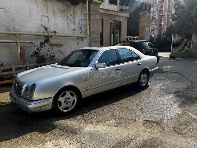 Mercedes E 230 1995, 429,781 km - 2.3 l - Bakı