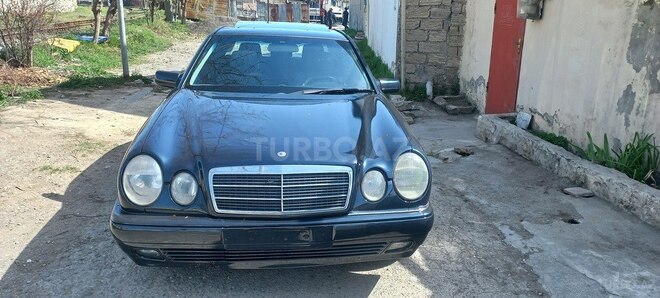 Mercedes E 240 1999, 600,000 km - 2.4 l - Bakı