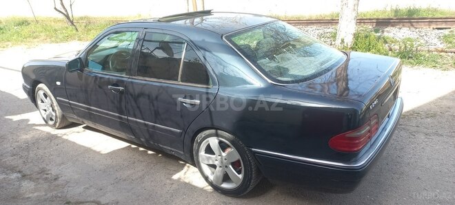 Mercedes E 240 1999, 600,000 km - 2.4 l - Bakı