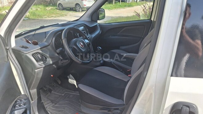 Fiat Doblo 2022, 130,000 km - 1.4 l - Bakı
