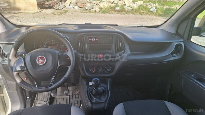 Fiat Doblo 2022, 130,000 km - 1.4 l - Bakı