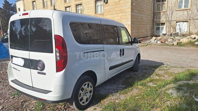 Fiat Doblo 2022, 130,000 km - 1.4 l - Bakı