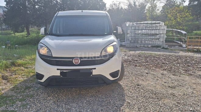 Fiat Doblo 2022, 130,000 km - 1.4 l - Bakı