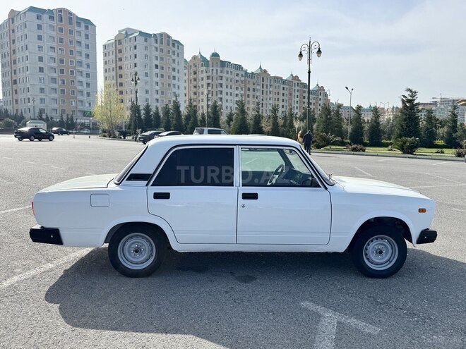 LADA (VAZ) 2107 2006, 85,000 km - 1.6 л - Sumqayıt