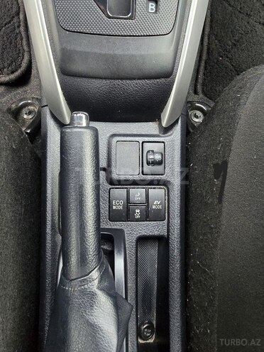 Toyota Corolla Fielder 2019, 133,640 km - 1.5 l - Bakı