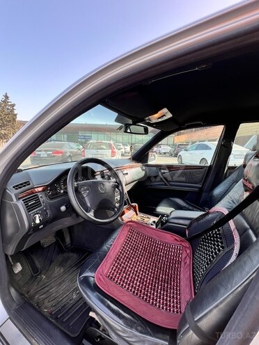 Mercedes E 270 2002, 475,000 km - 2.7 l - Bakı
