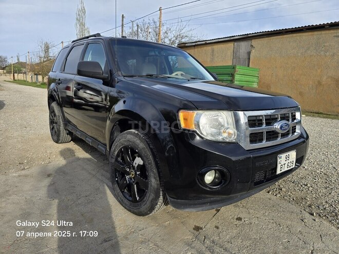 Ford Escape 2011, 340,000 km - 2.5 l - Xudat