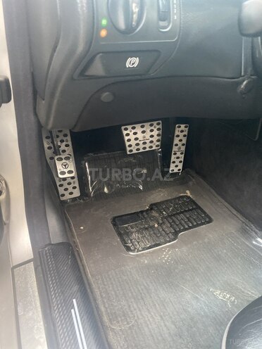 Mercedes E 220 d 2001, 296,000 km - 2.2 l - Göyçay