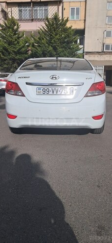 Hyundai Accent 2010, 121,000 km - 1.4 l - Bakı