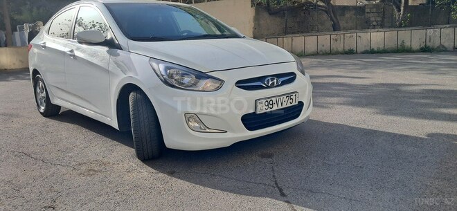 Hyundai Accent 2010, 121,000 km - 1.4 l - Bakı