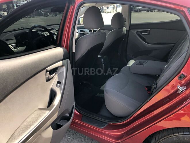Hyundai Elantra 2015, 130,000 km - 1.8 l - Bakı