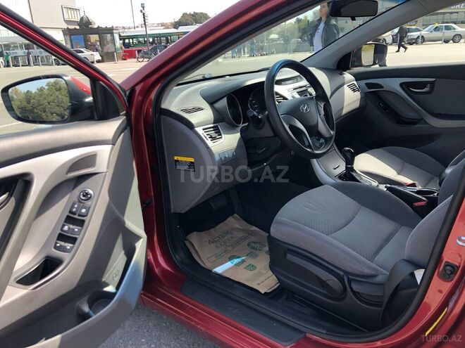 Hyundai Elantra 2015, 130,000 km - 1.8 l - Bakı