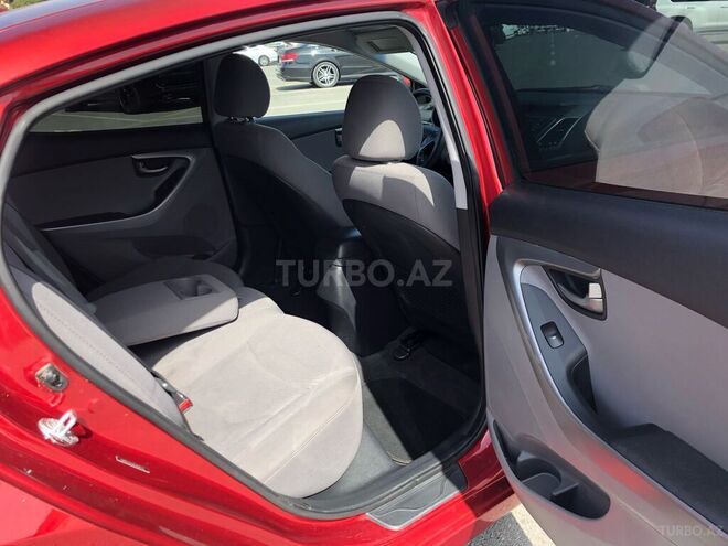 Hyundai Elantra 2015, 130,000 km - 1.8 l - Bakı