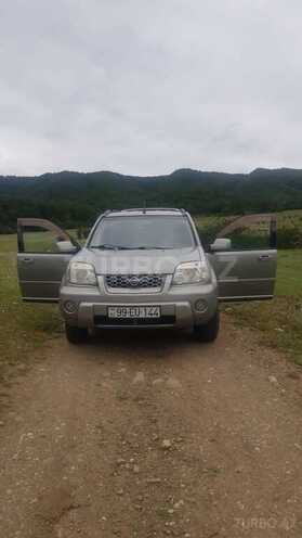 Nissan X-Trail 2001, 210,000 km - 2.0 л - Qusar