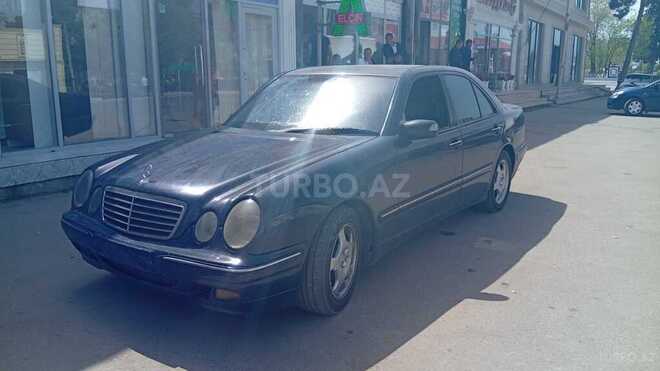 Mercedes E 270 2000, 921,986 km - 2.7 л - Cəlilabad