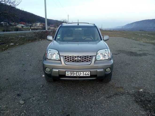 Nissan X-Trail 2001, 210,000 km - 2.0 л - Qusar