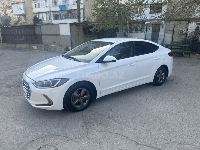 Hyundai Elantra 2016, 124,000 km - 1.6 л - Bakı