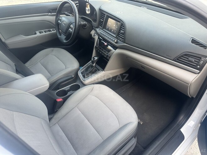 Hyundai Elantra 2016, 124,000 km - 1.6 л - Bakı