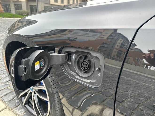 BMW 330e 2021, 40,234 km - 2.0 л - Bakı