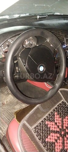 BMW 318 1993, 275,000 km - 1.8 l - Bakı