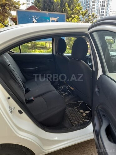 Mitsubishi Attrage 2015, 97,273 km - 1.2 l - Bakı