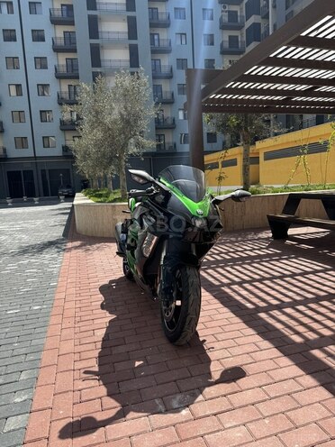 Kawasaki Ninja H2 SX-5