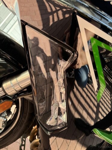 Kawasaki Ninja H2 SX-12