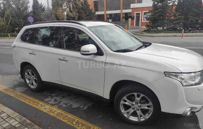 Mitsubishi Outlander 2013, 109,000 km - 2.4 l - Bakı